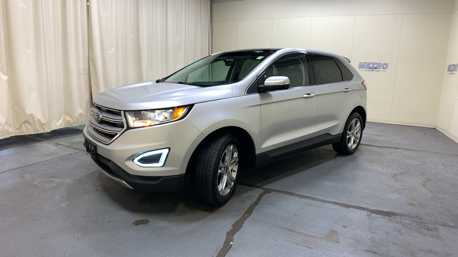 2017 Ford Edge Titanium 7