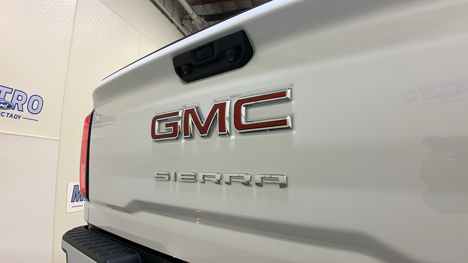 2021 GMC Sierra 2500HD Base 18