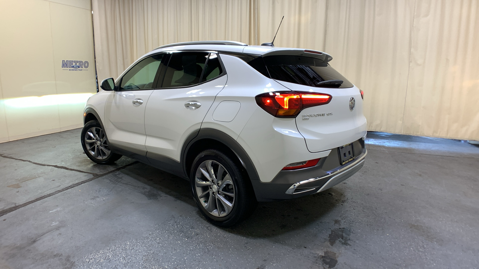 2023 Buick Encore GX Essence 5