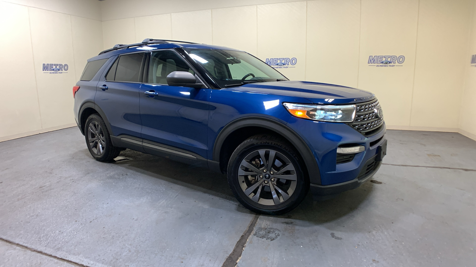 2021 Ford Explorer XLT 1