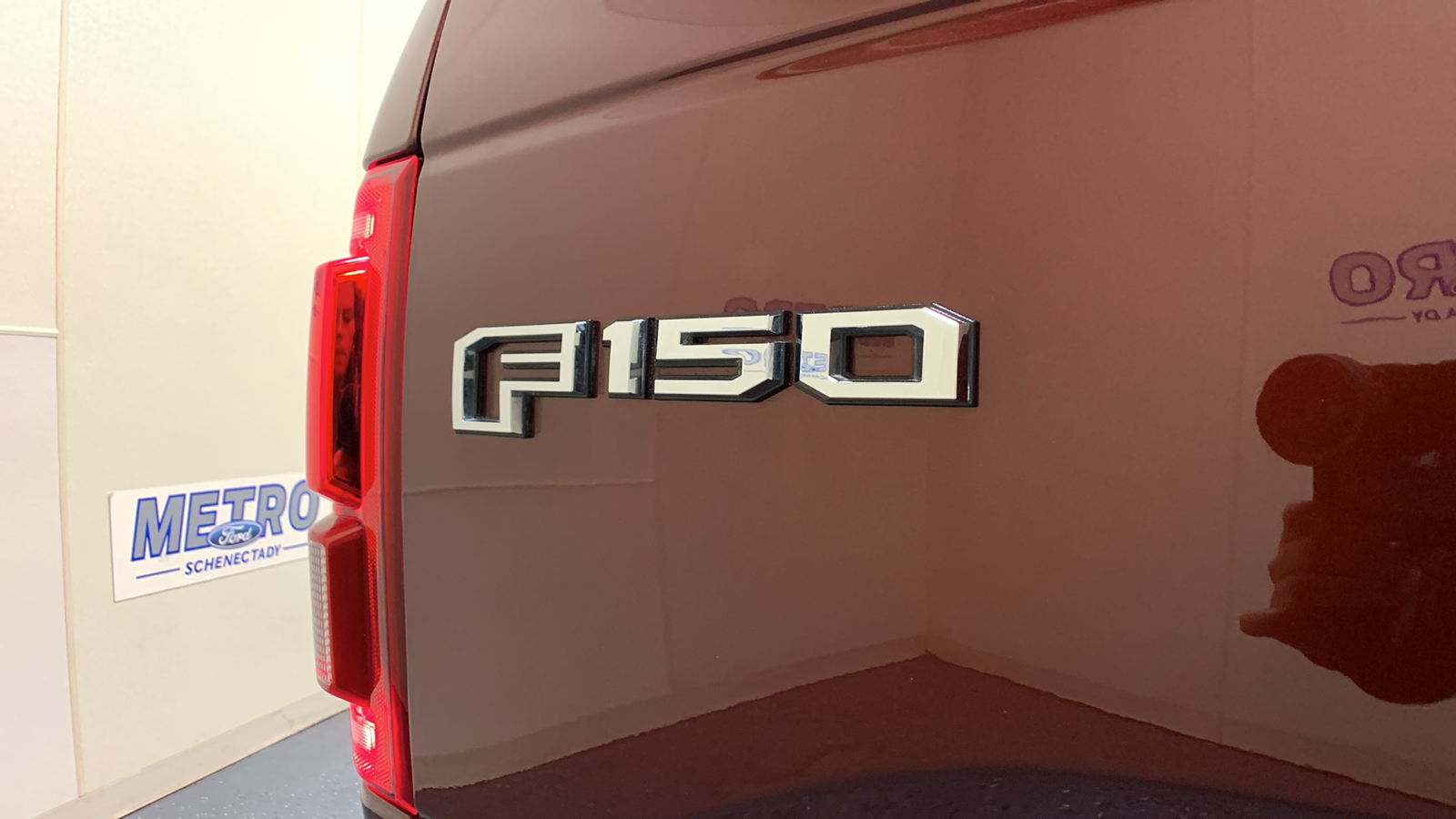 2015 Ford F-150 Lariat 22