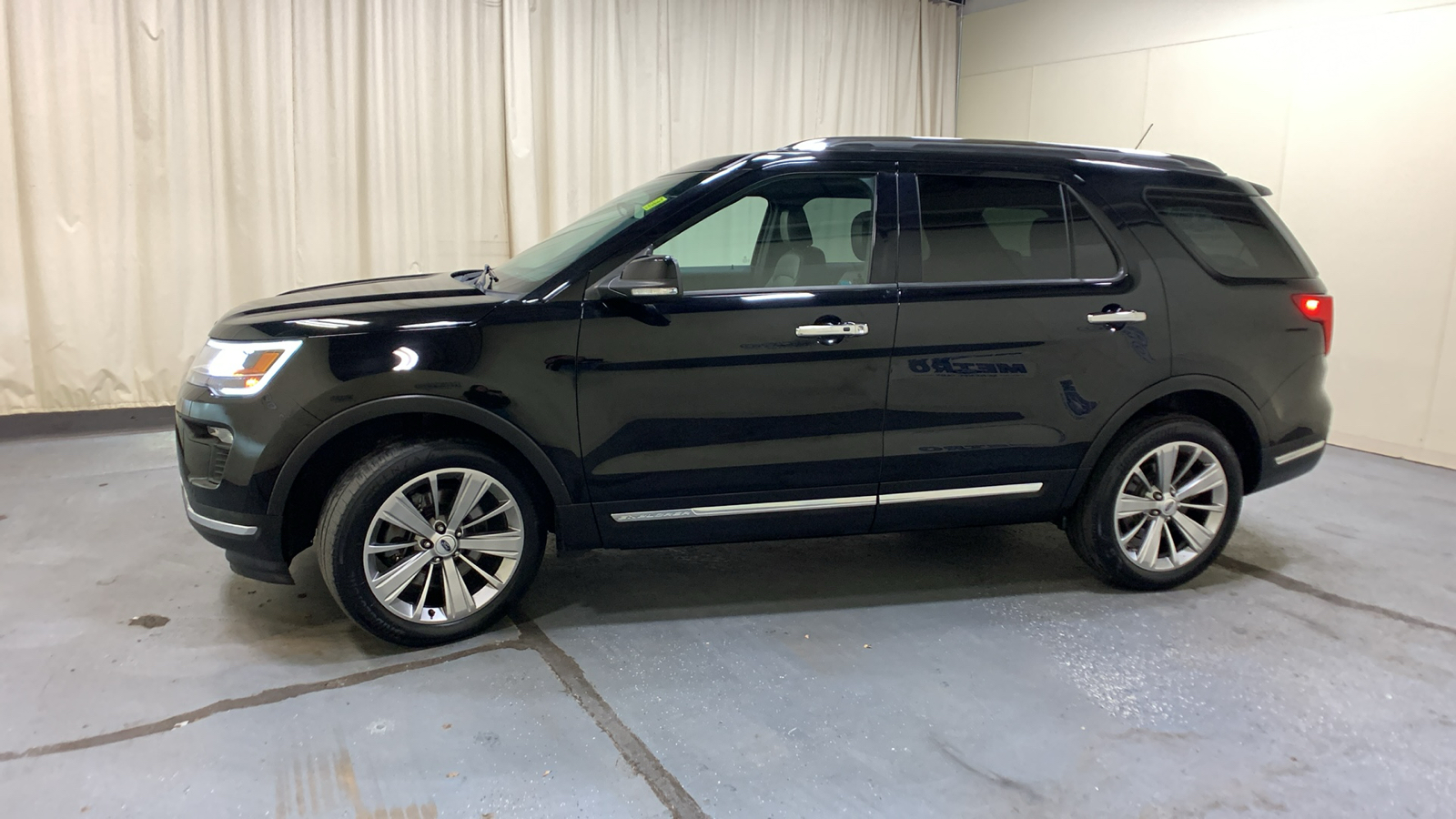 2018 Ford Explorer Limited 6