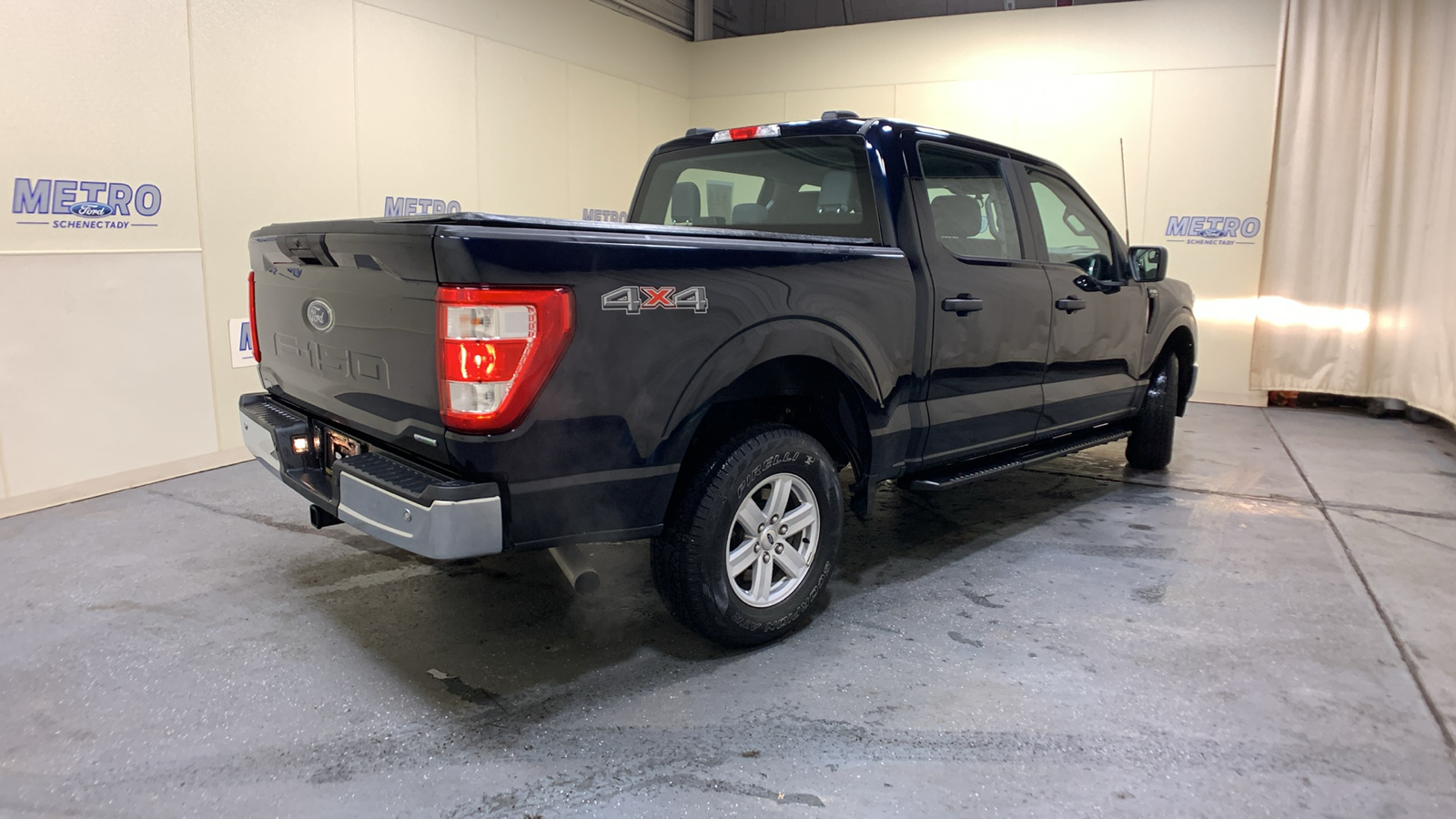 2021 Ford F-150 XL 3