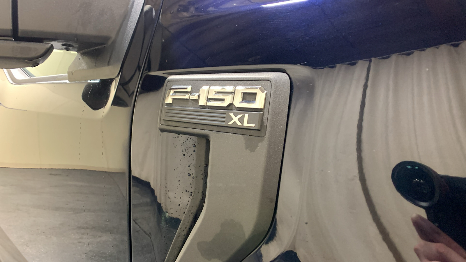 2021 Ford F-150 XL 10