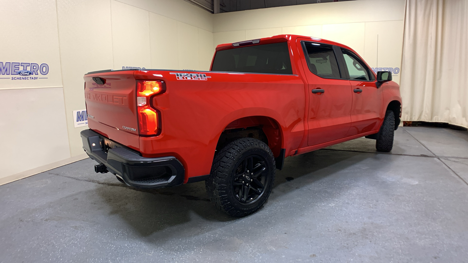 2019 Chevrolet Silverado 1500 Custom Trail Boss 3