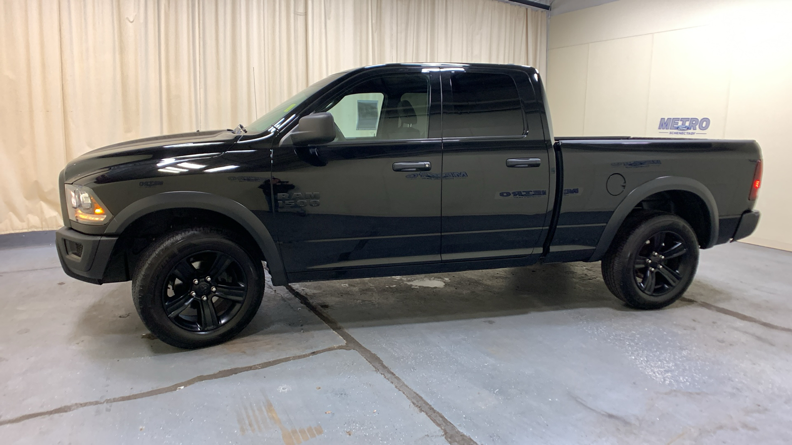 2021 Ram 1500 Classic Warlock 6