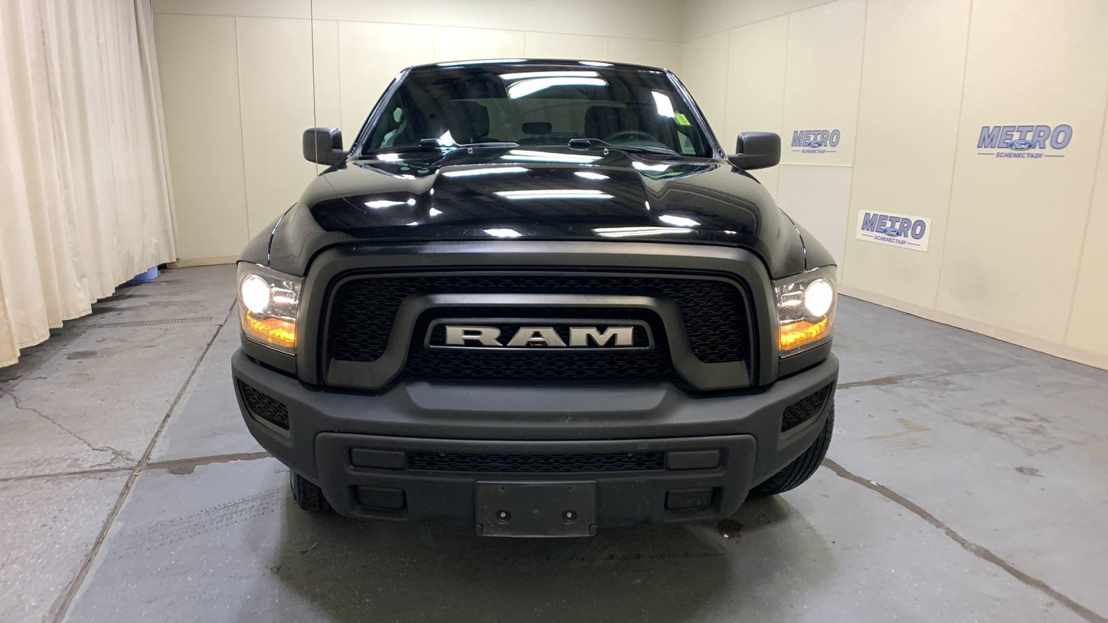 2021 Ram 1500 Classic Warlock 39