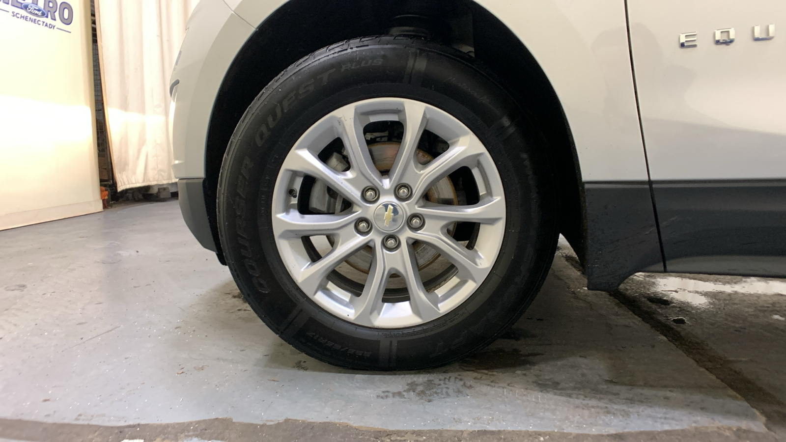 2019 Chevrolet Equinox LS 38