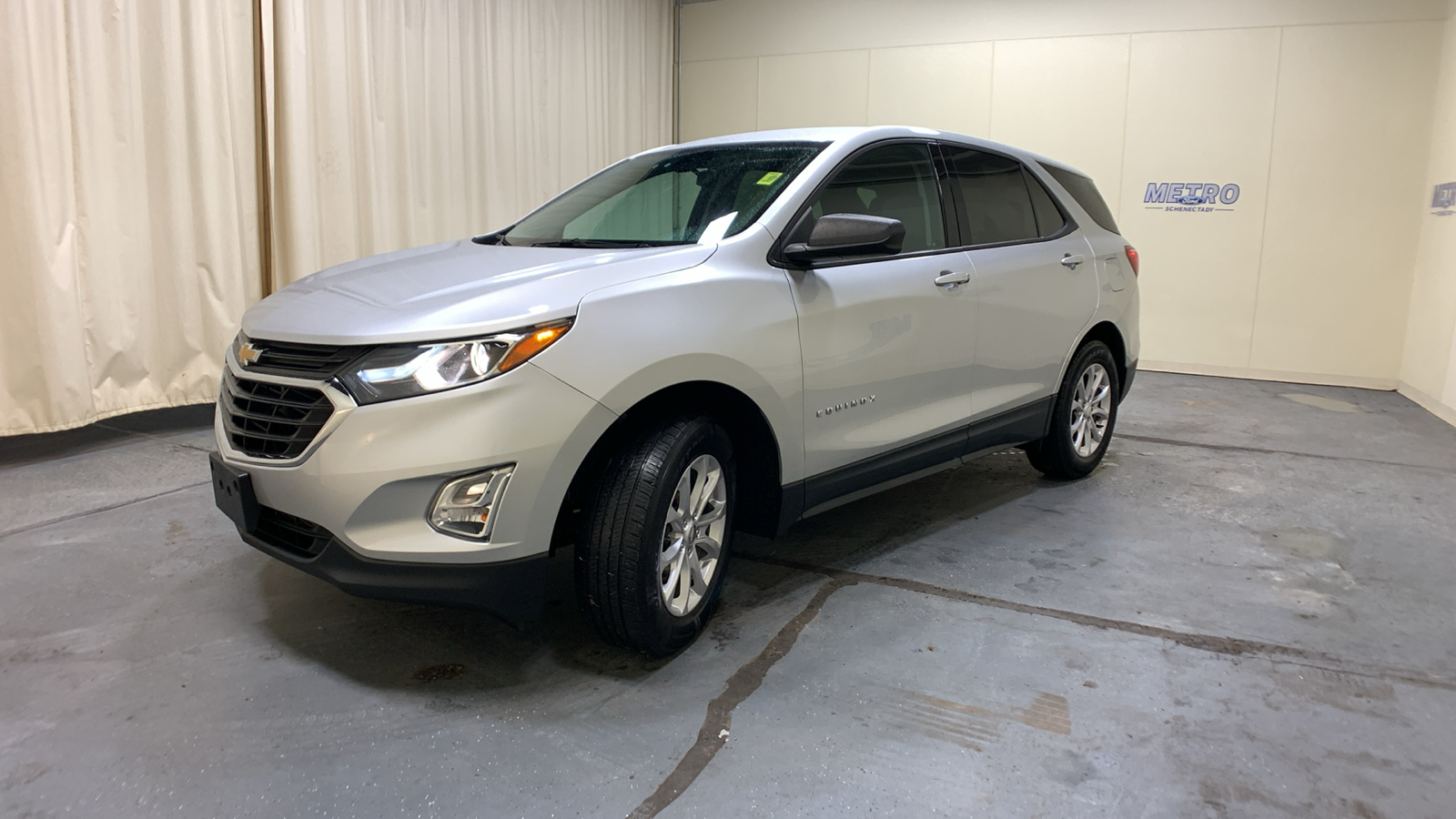 2019 Chevrolet Equinox LS 39