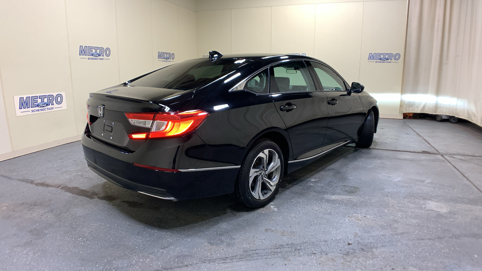 2019 Honda Accord EX 3