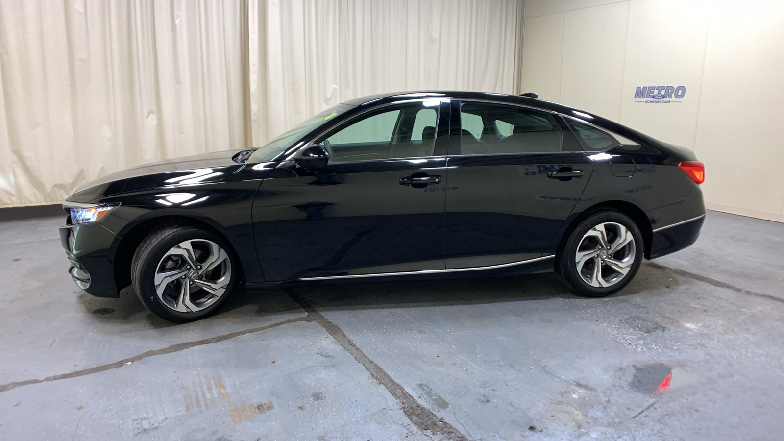 2019 Honda Accord EX 6