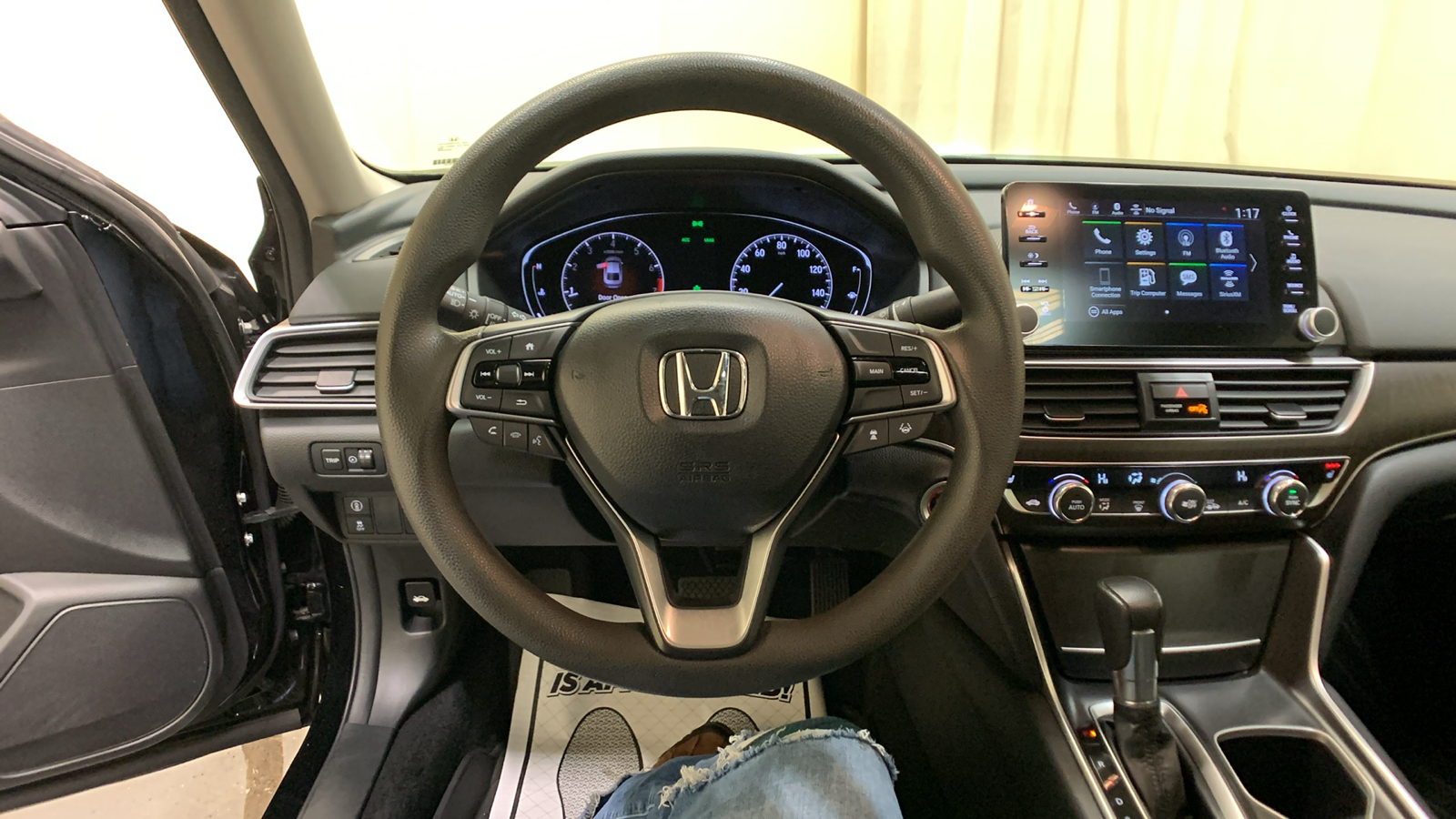 2019 Honda Accord EX 29