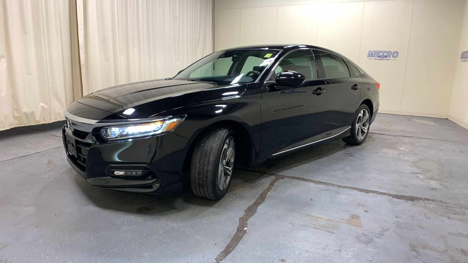 2019 Honda Accord EX 41