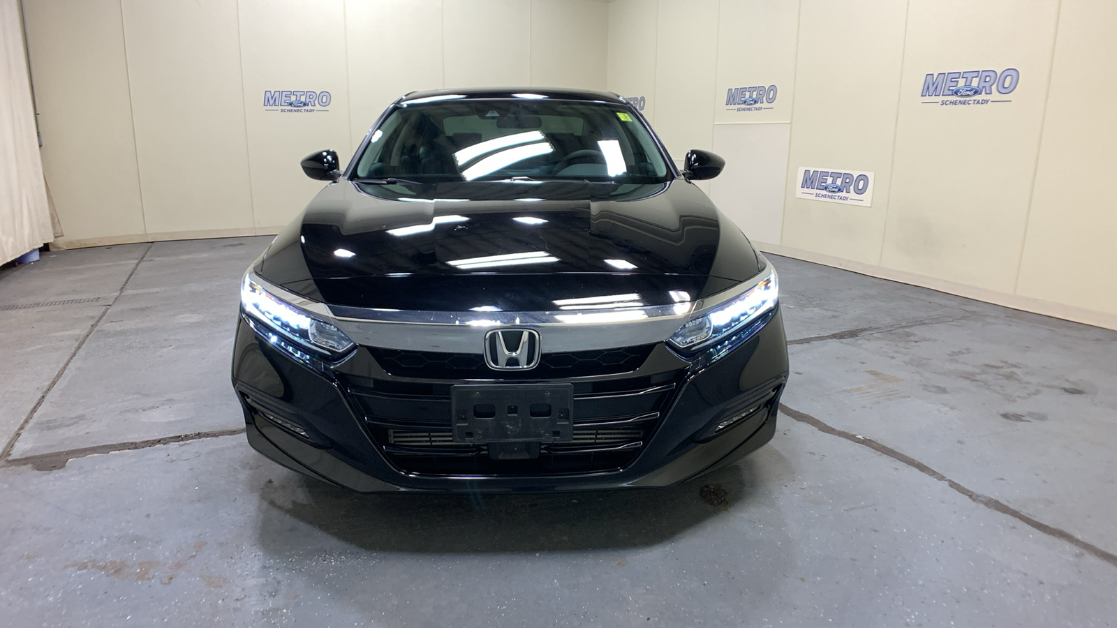 2019 Honda Accord EX 42