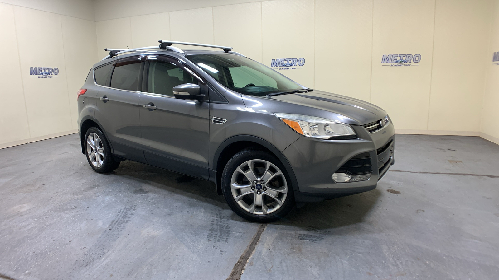 2014 Ford Escape Titanium 1