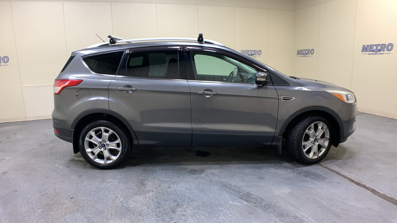 2014 Ford Escape Titanium 2