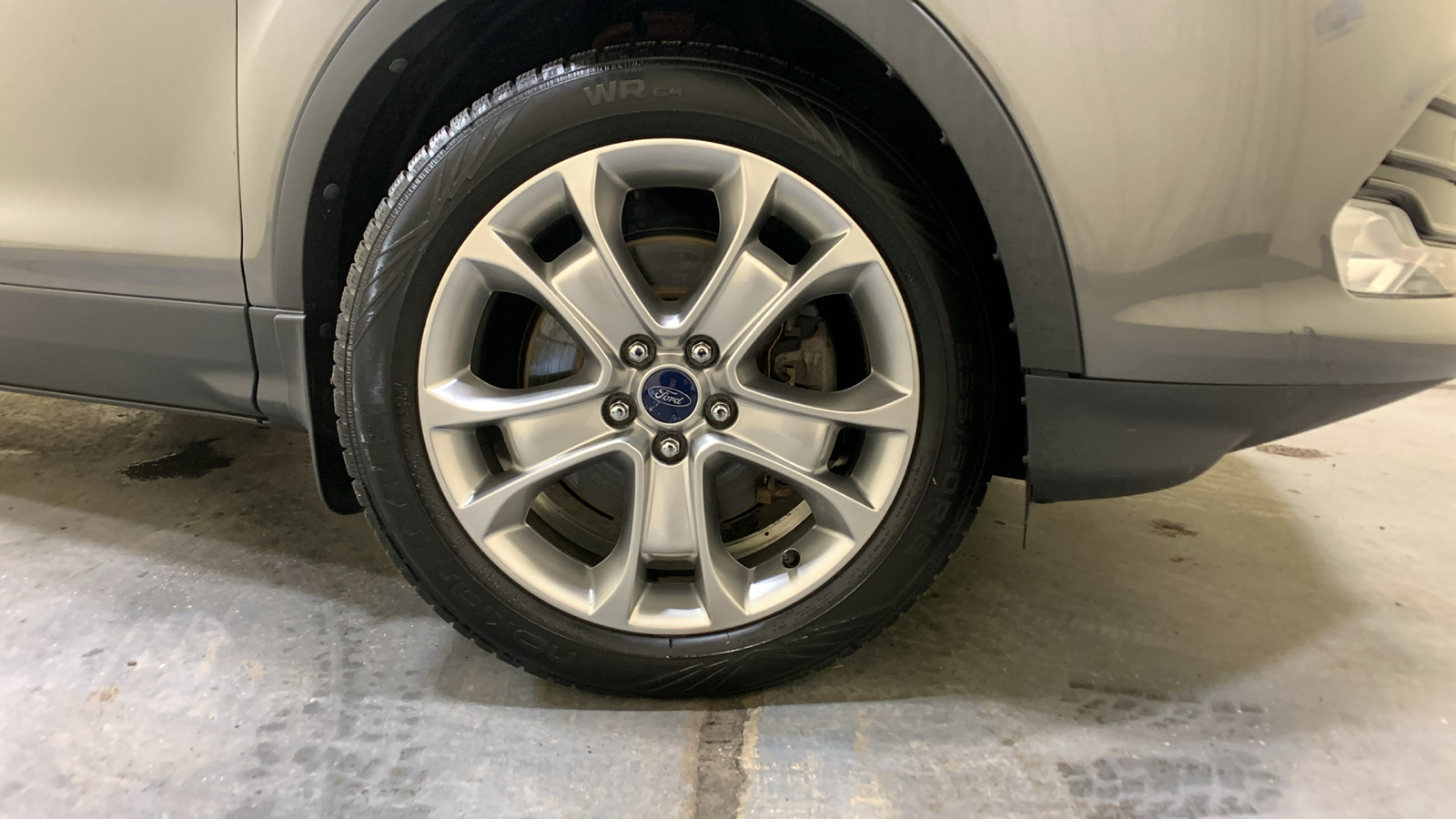 2014 Ford Escape Titanium 9