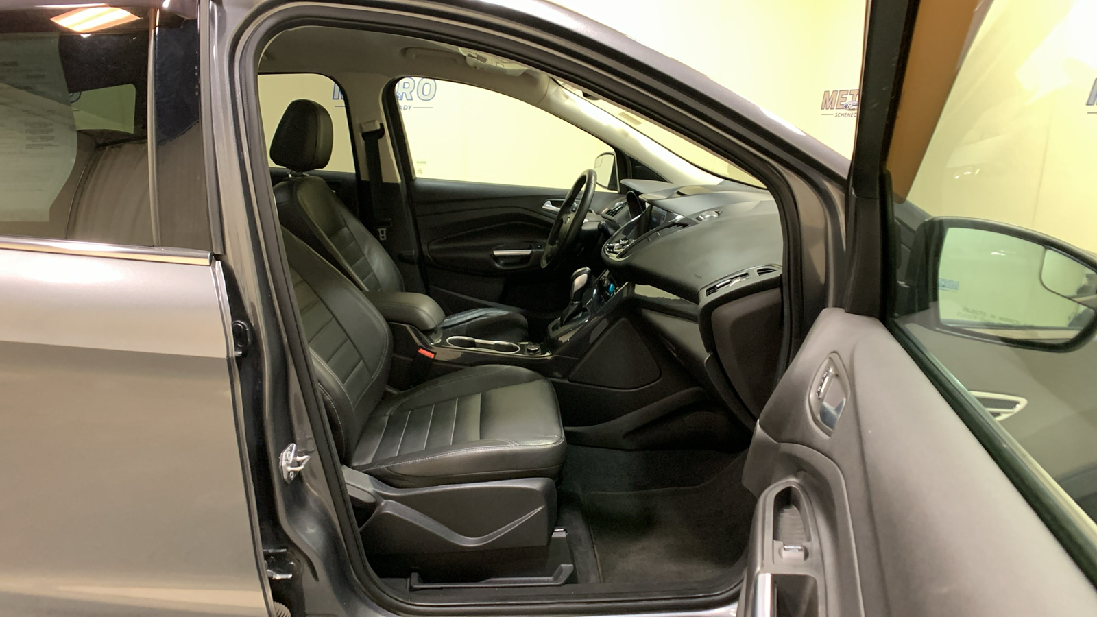 2014 Ford Escape Titanium 11