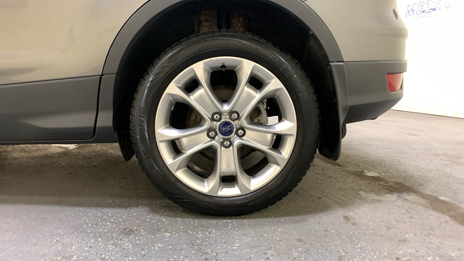 2014 Ford Escape Titanium 21