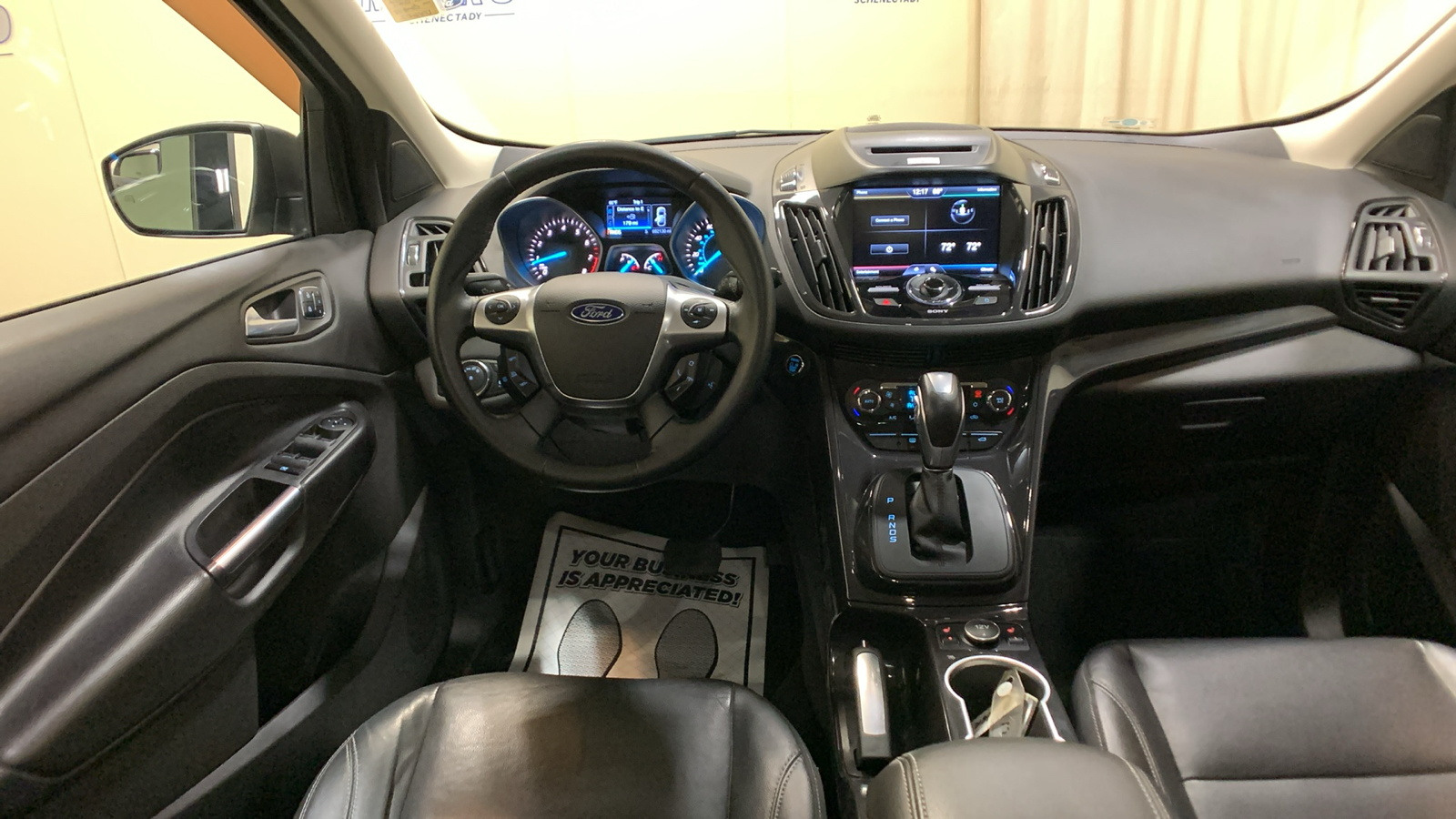 2014 Ford Escape Titanium 24