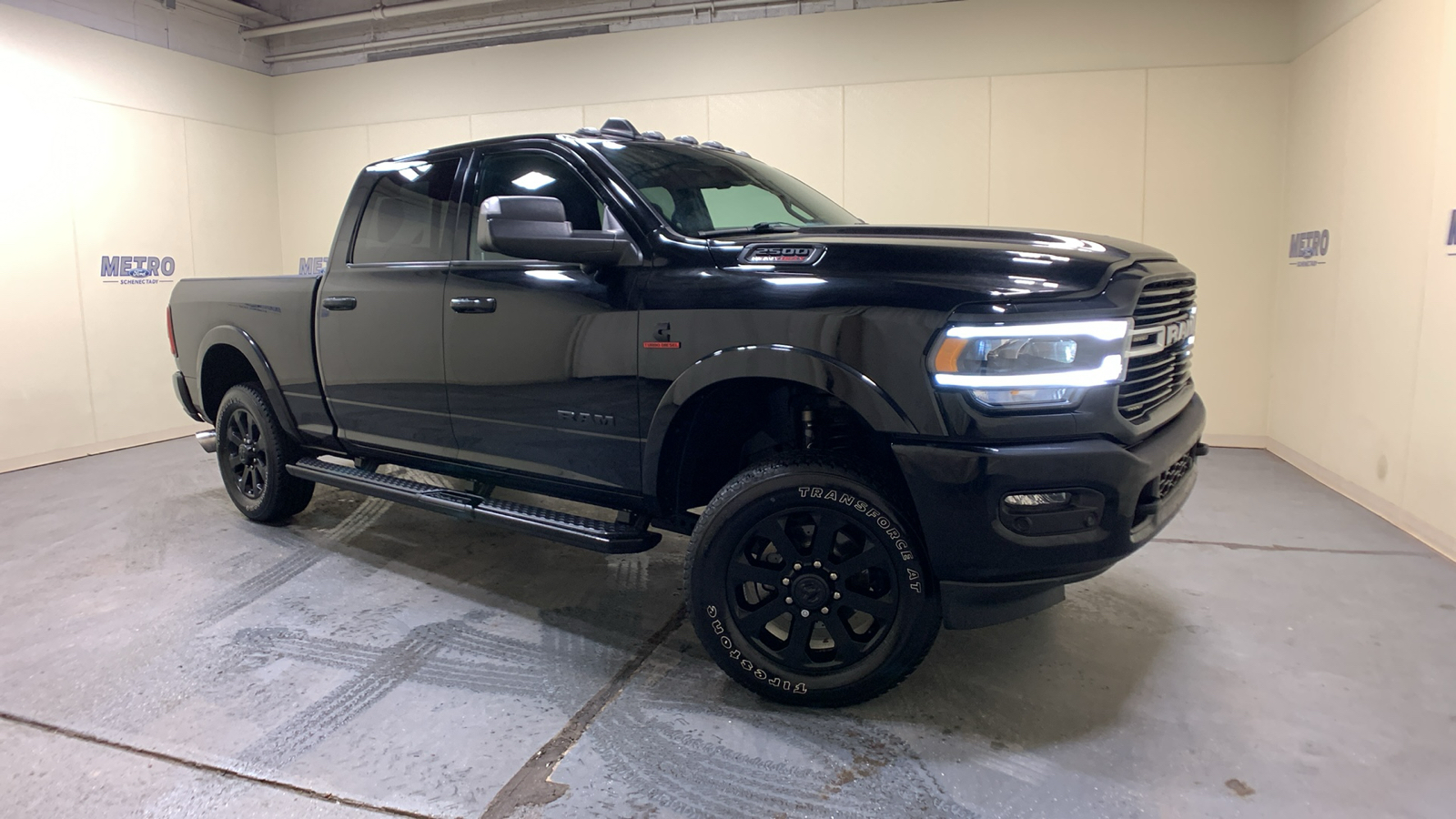 2021 Ram 2500 Laramie 1