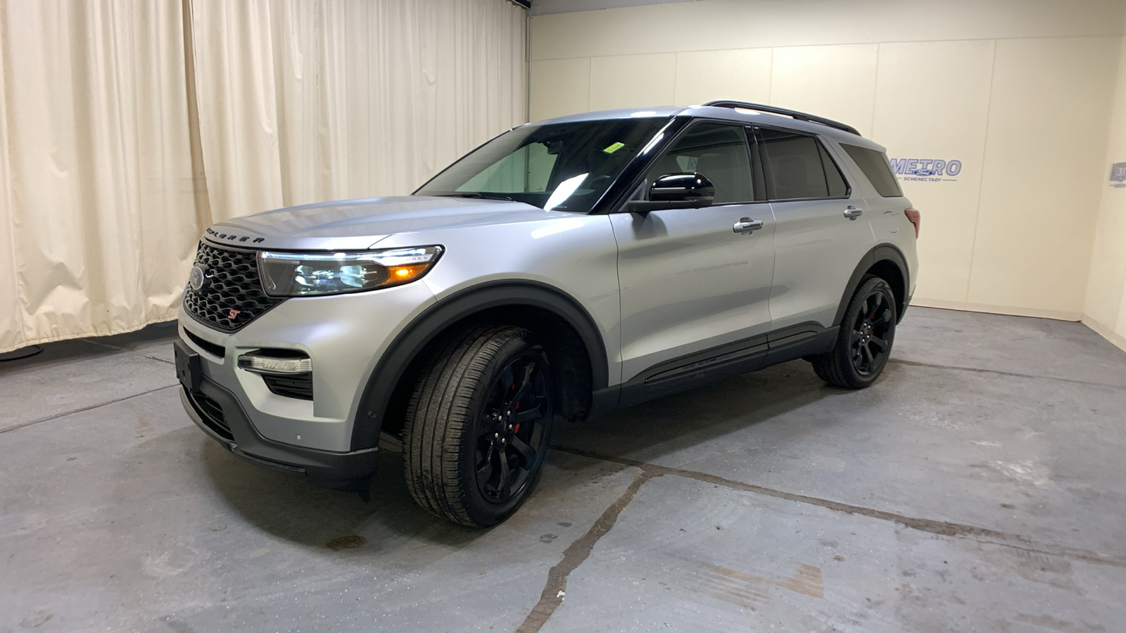 2022 Ford Explorer ST 53