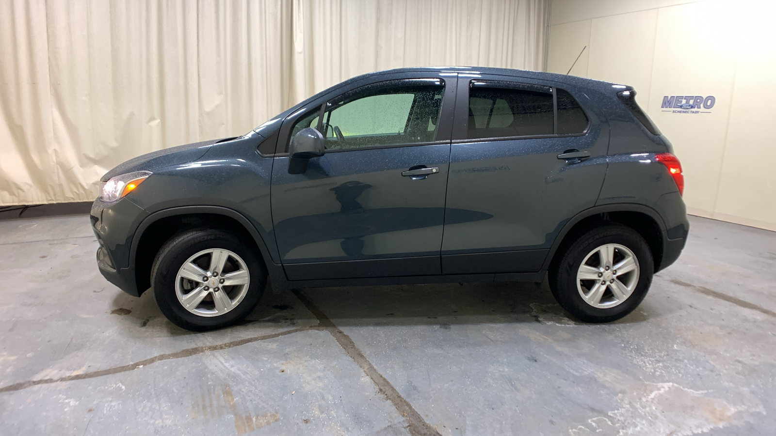 2021 Chevrolet Trax LS 6