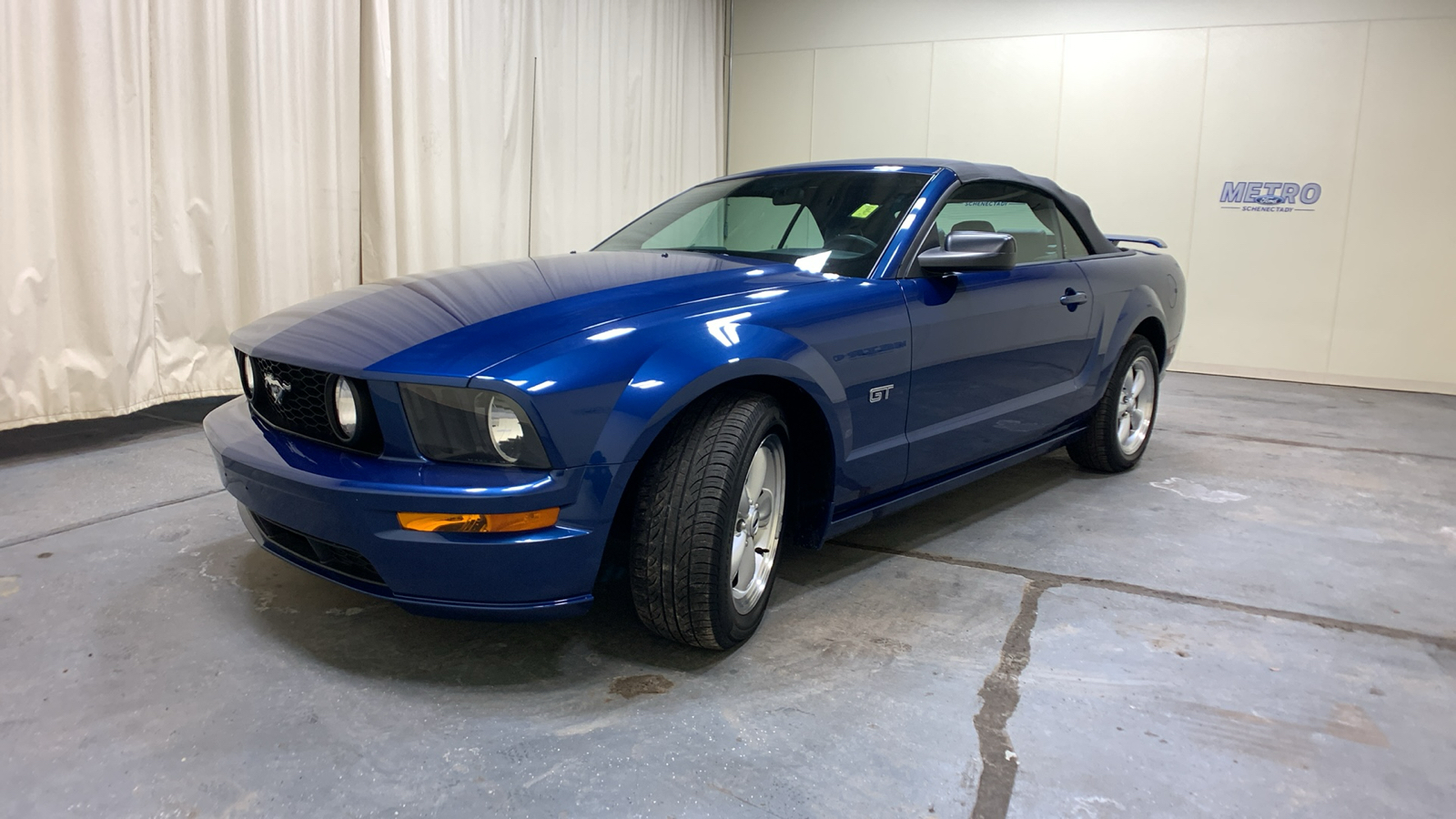 2007 Ford Mustang GT Deluxe 7