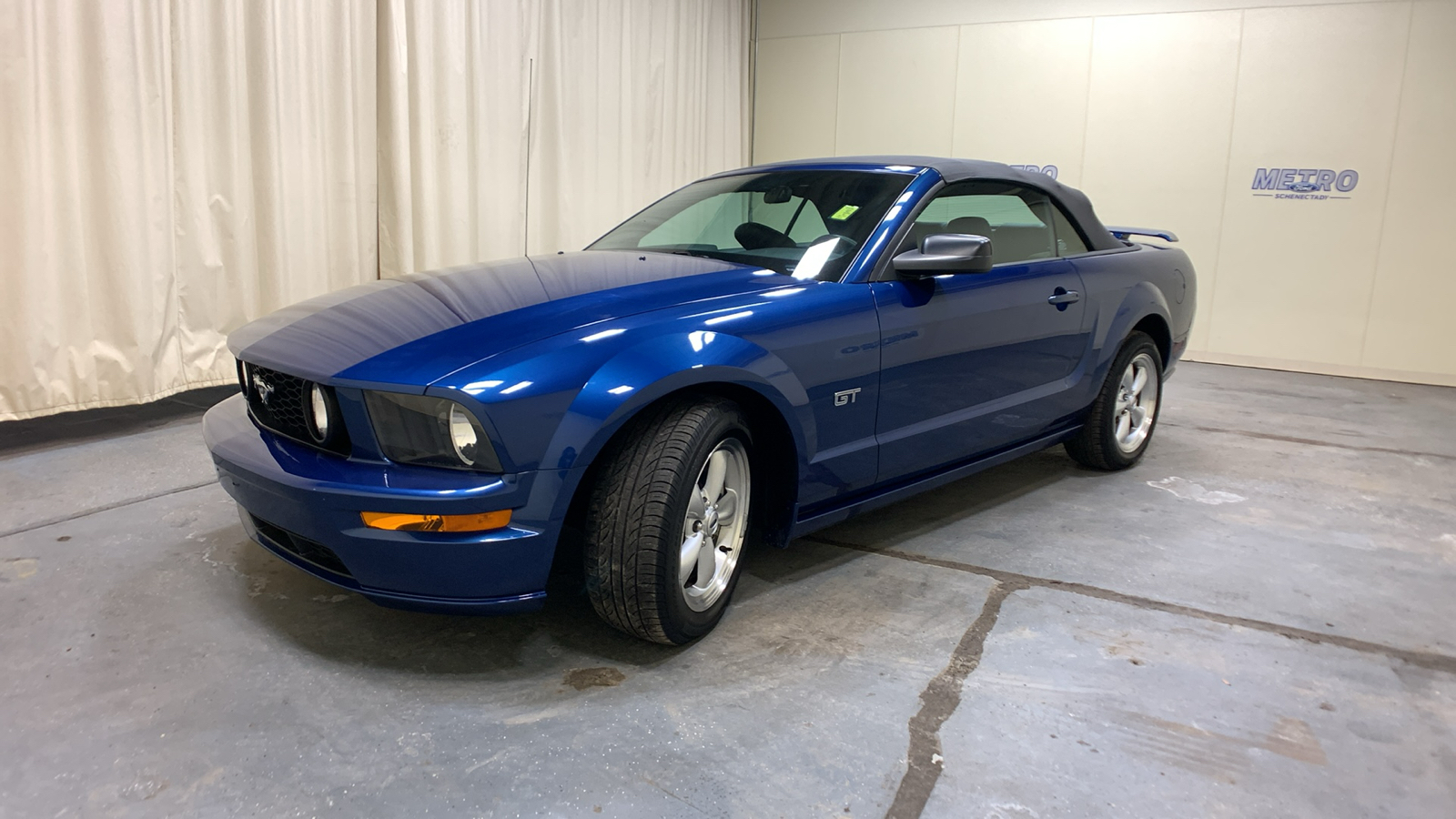 2007 Ford Mustang GT Deluxe 33