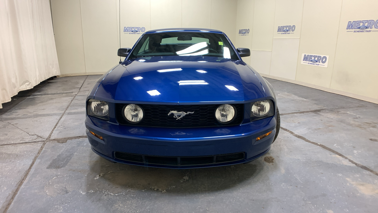 2007 Ford Mustang GT Deluxe 34