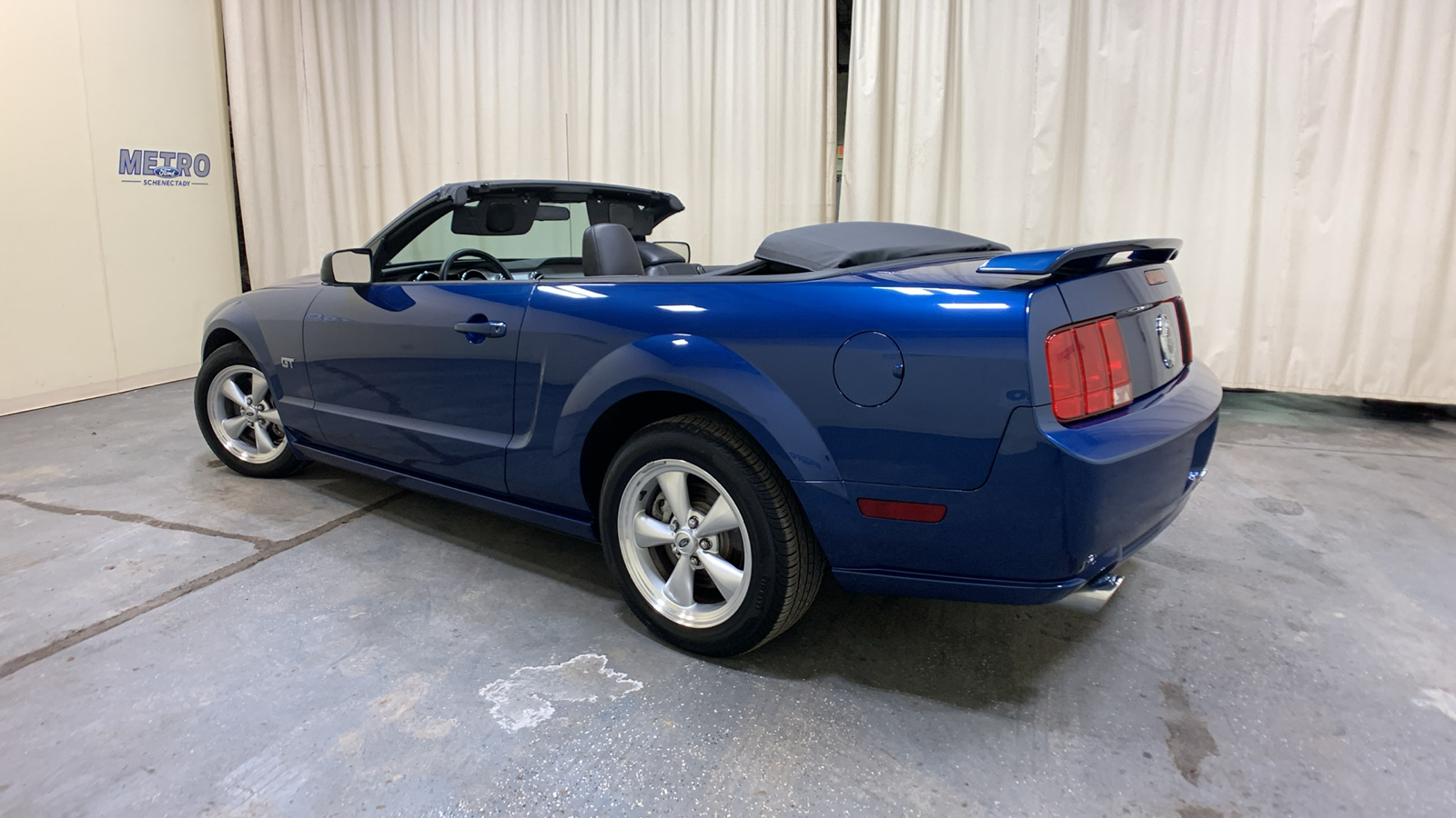 2007 Ford Mustang GT Deluxe 40