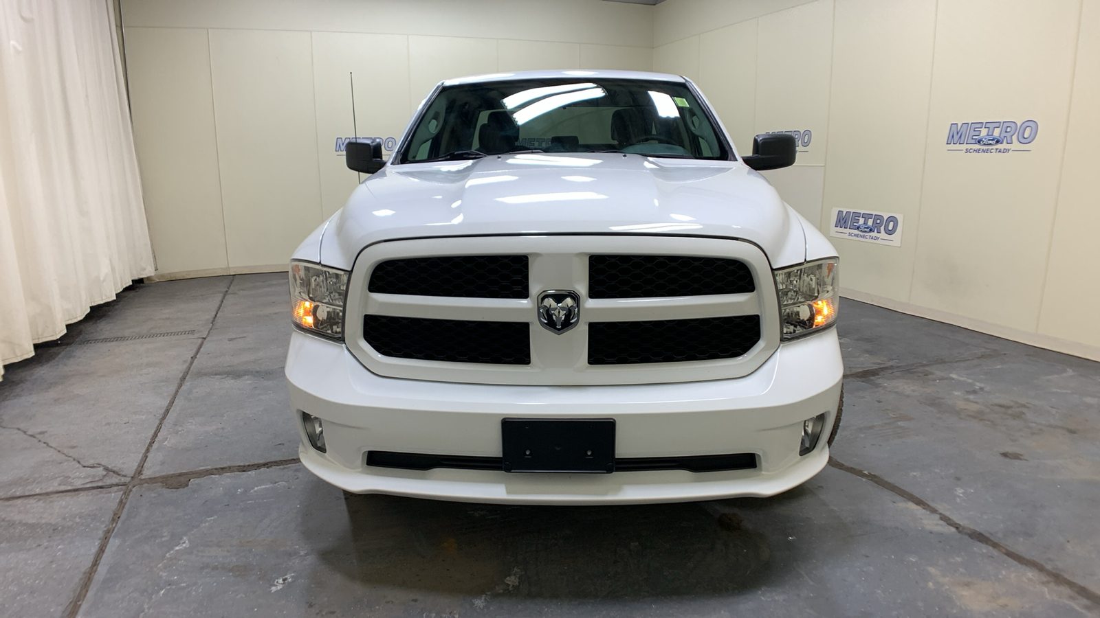 2019 Ram 1500 Classic Express 8