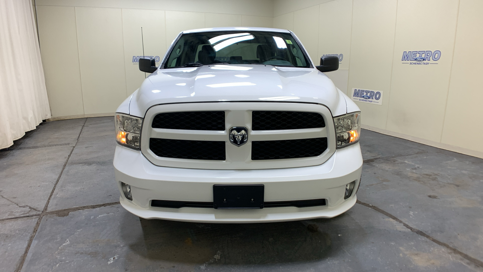 2019 Ram 1500 Classic Express 38