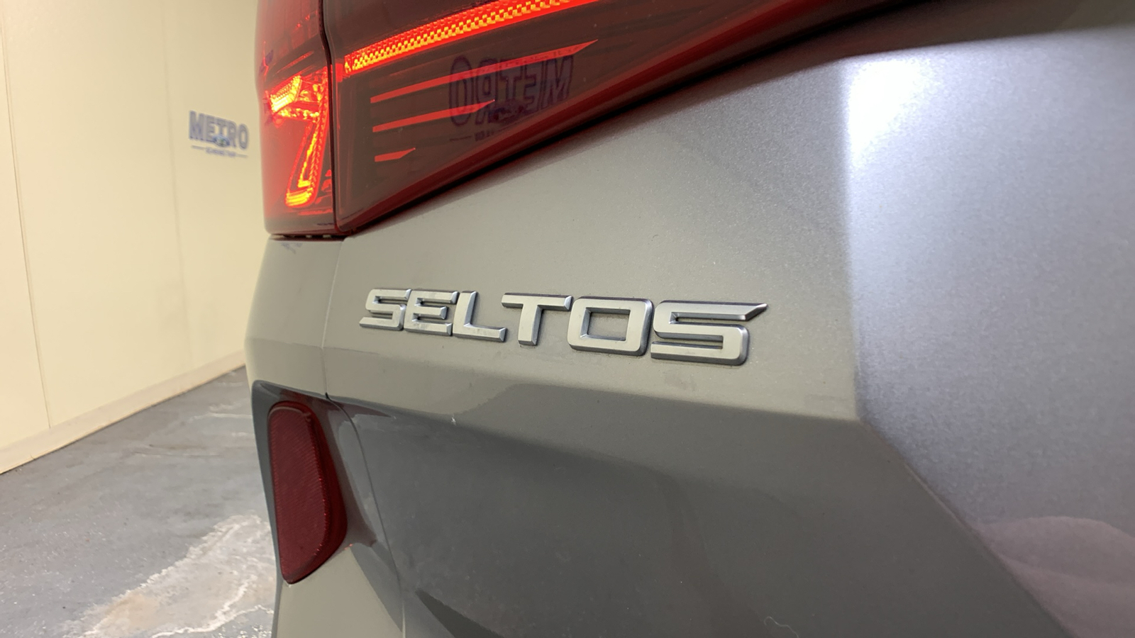 2022 Kia Seltos SX 17