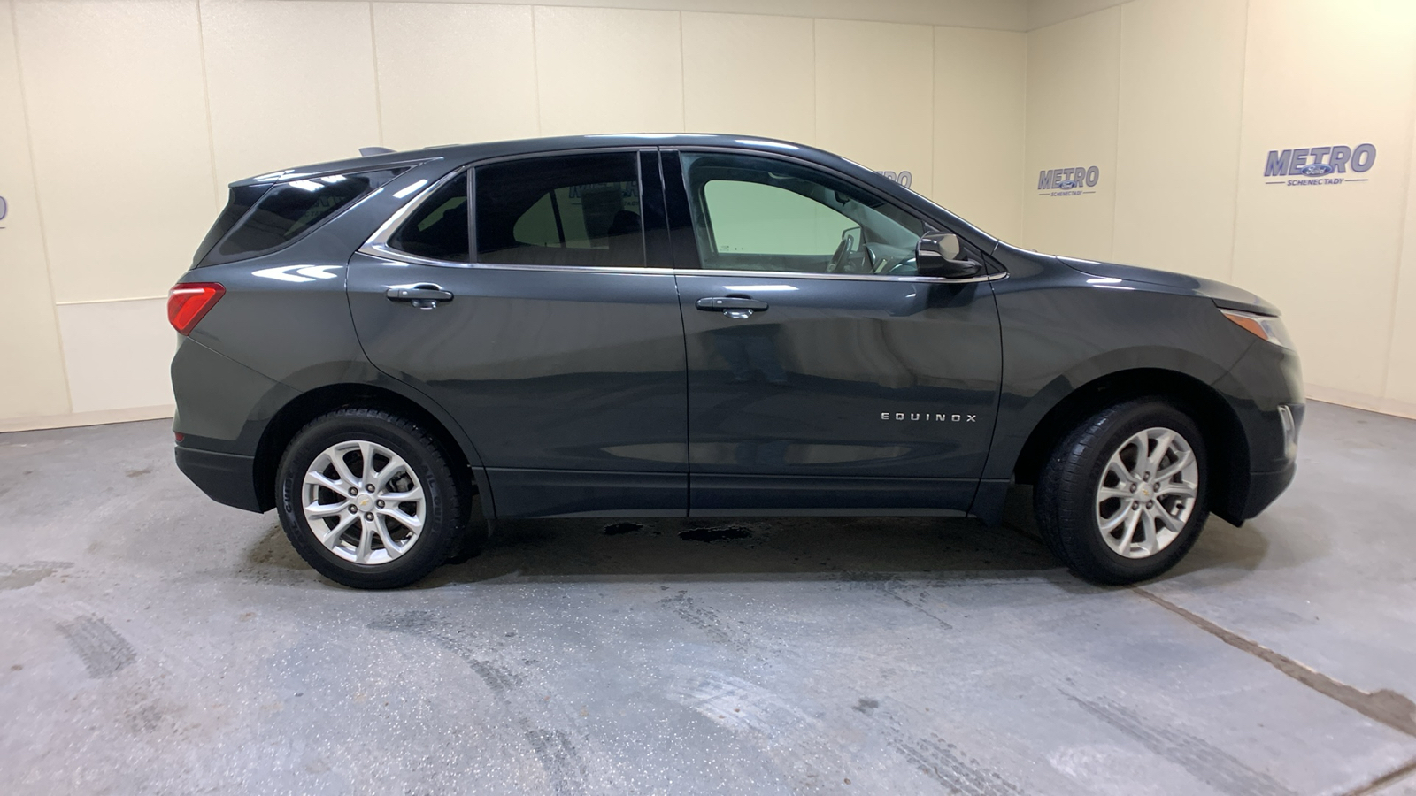 2019 Chevrolet Equinox LT 2