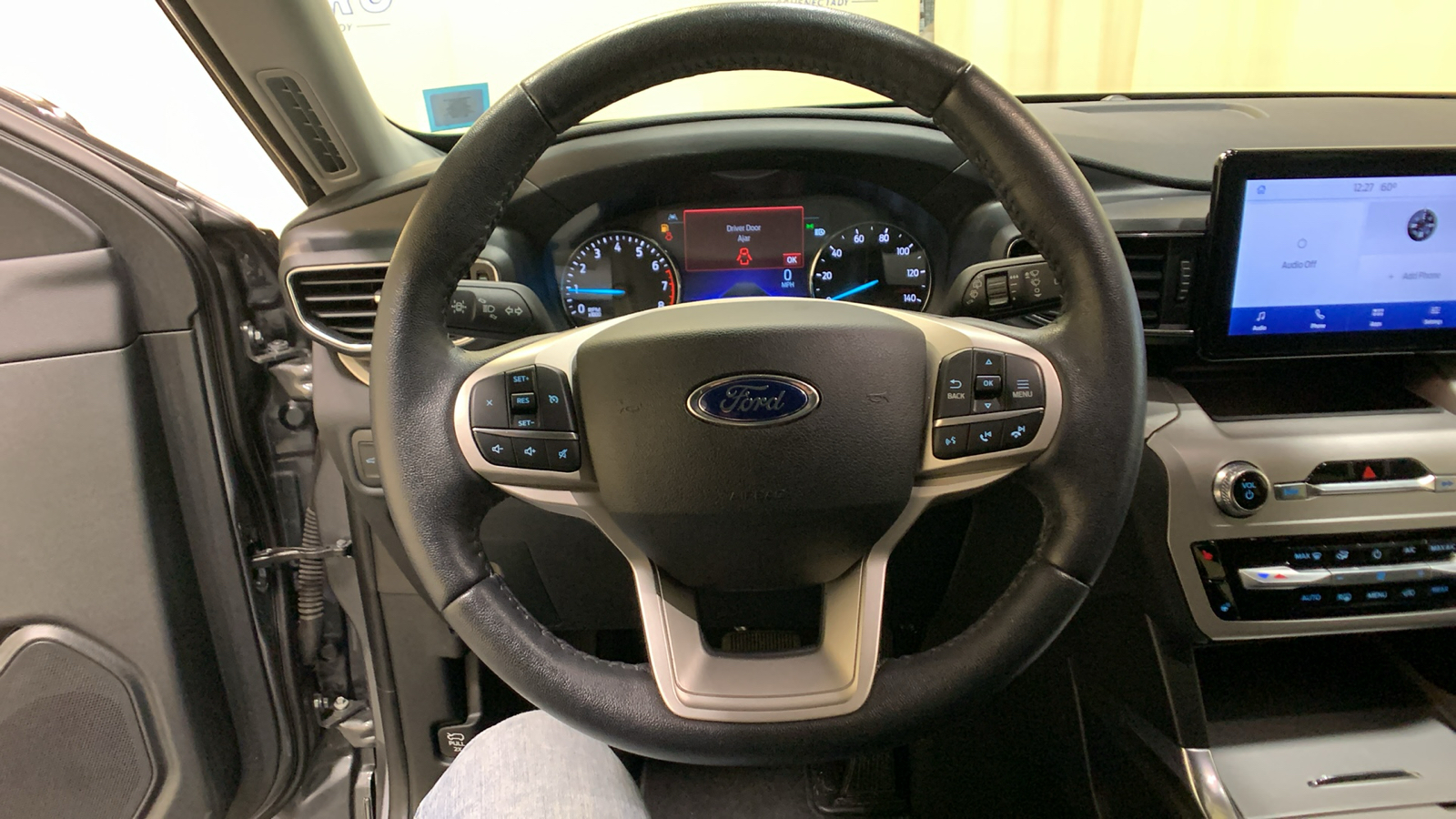 2021 Ford Explorer XLT 32