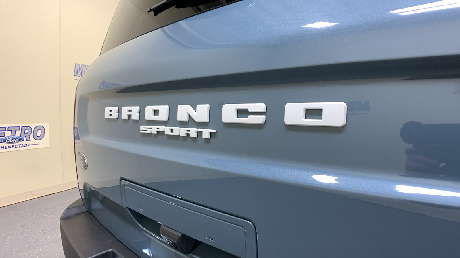 2024 Ford Bronco Sport Outer Banks 18