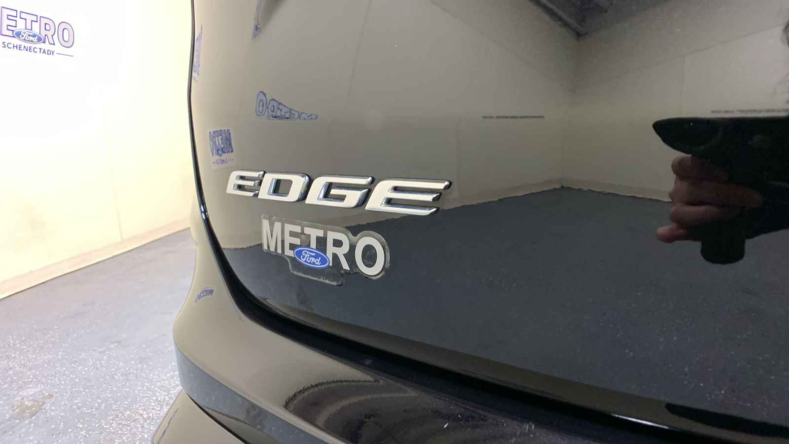 2020 Ford Edge ST Line 18