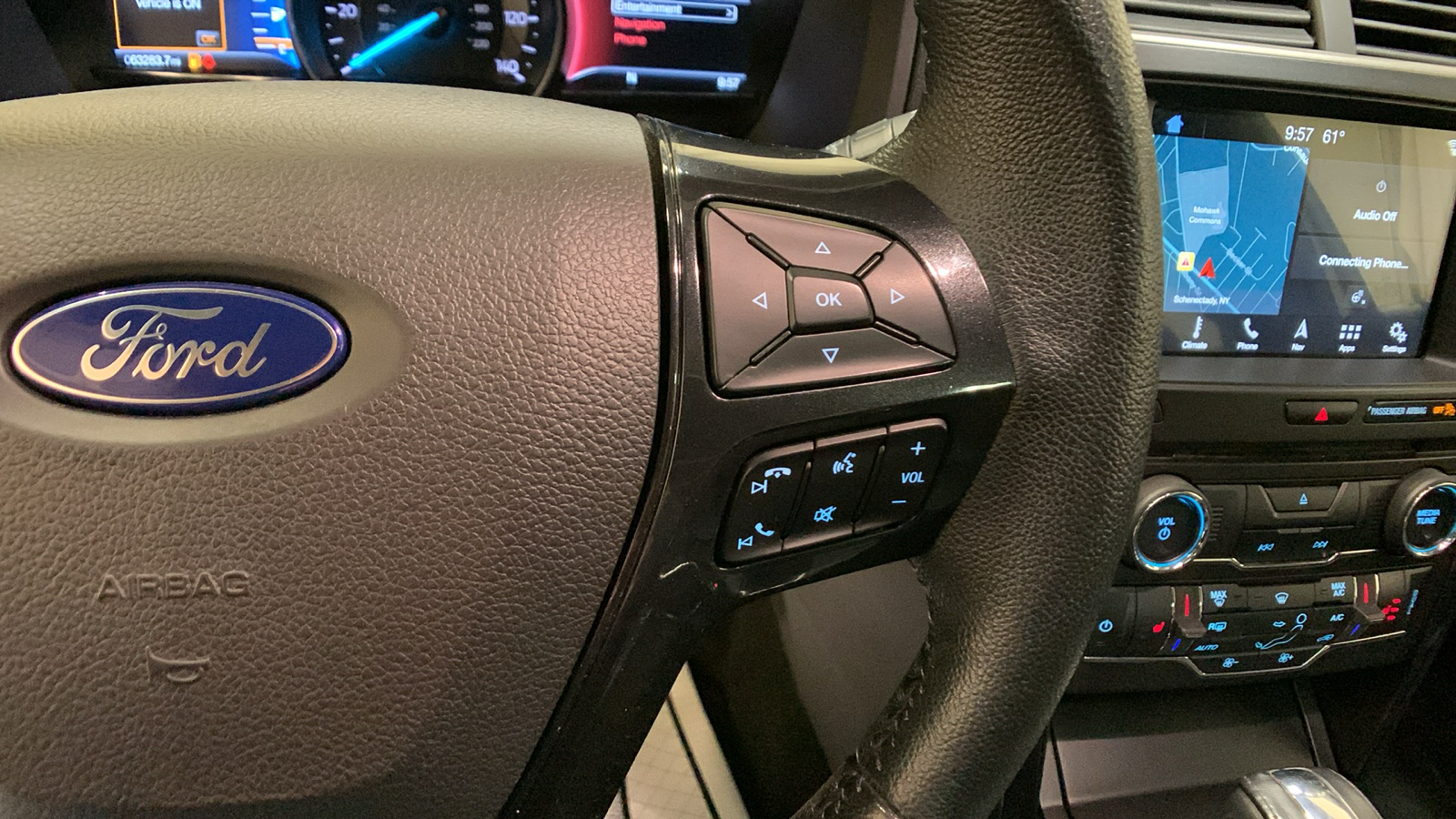 2018 Ford Explorer XLT 37