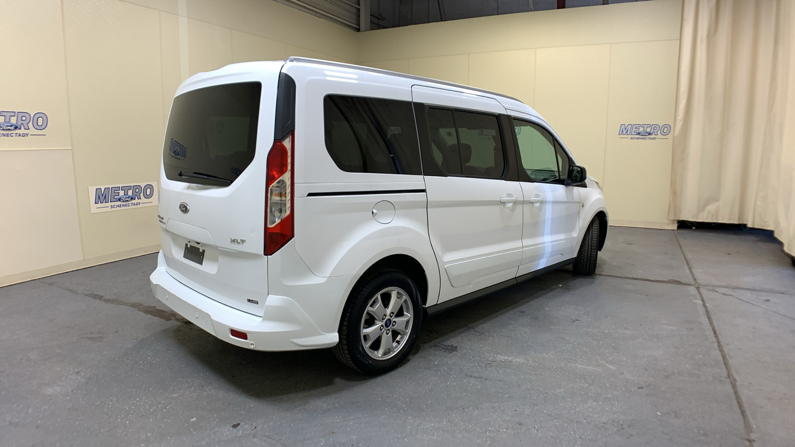 2016 Ford Transit Connect XLT 3