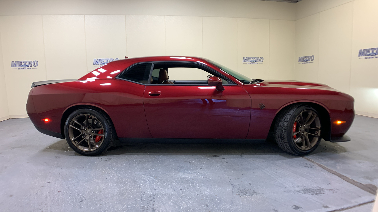 2023 Dodge Challenger SRT Hellcat Jailbreak 2