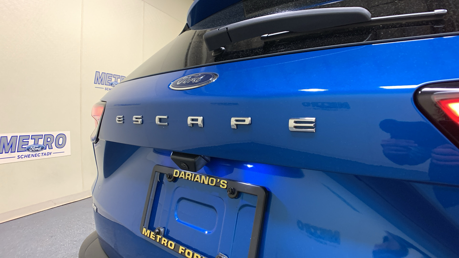 2021 Ford Escape SE 16