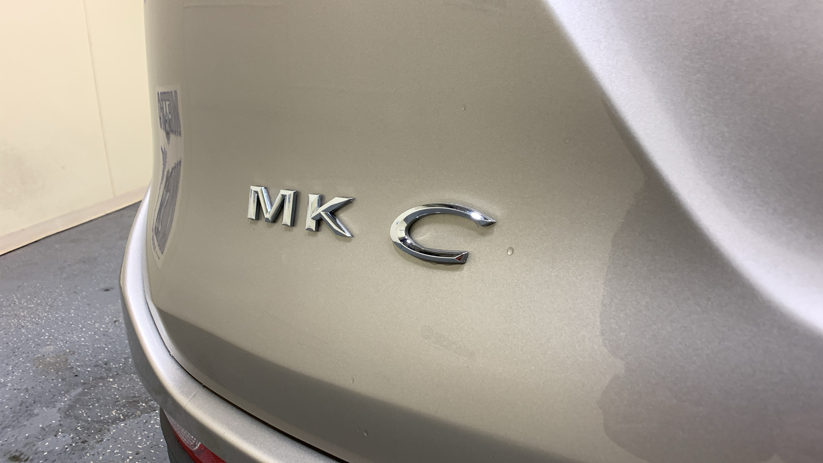 2015 Lincoln MKC  18