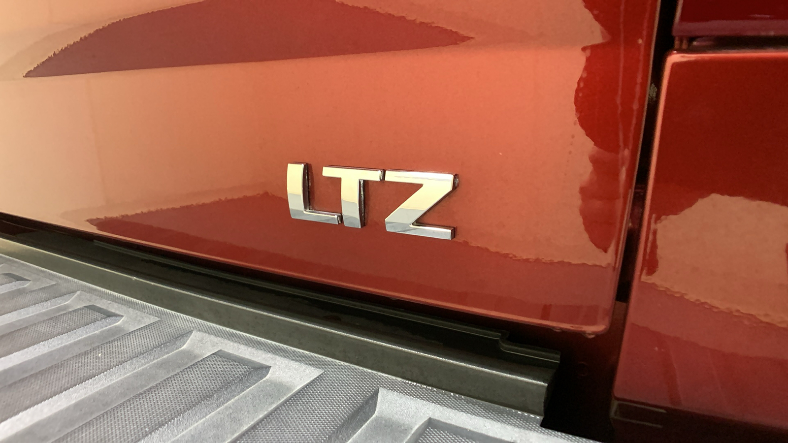 2017 Chevrolet Silverado 1500 LTZ 18