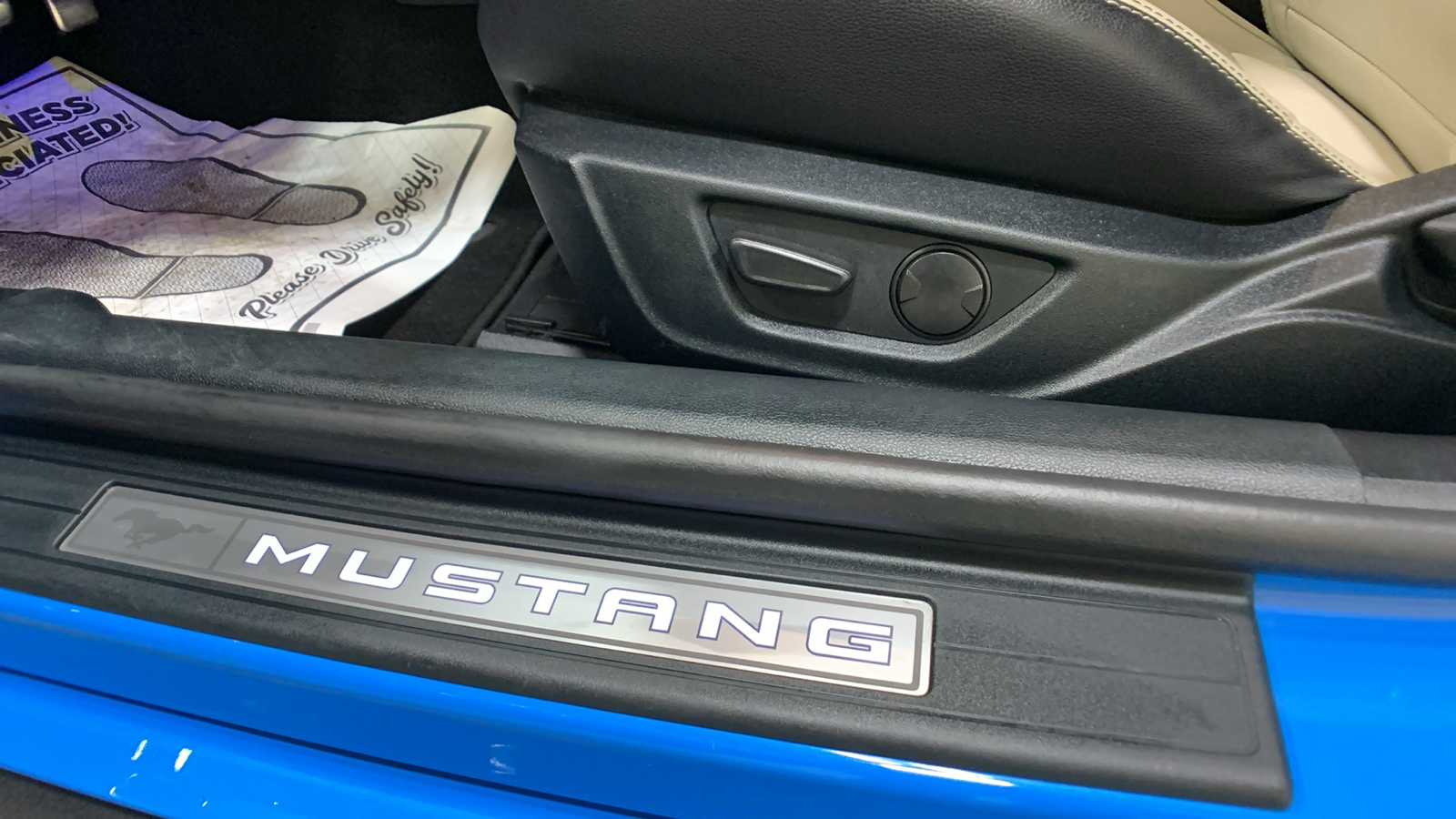 2022 Ford Mustang GT Premium 23