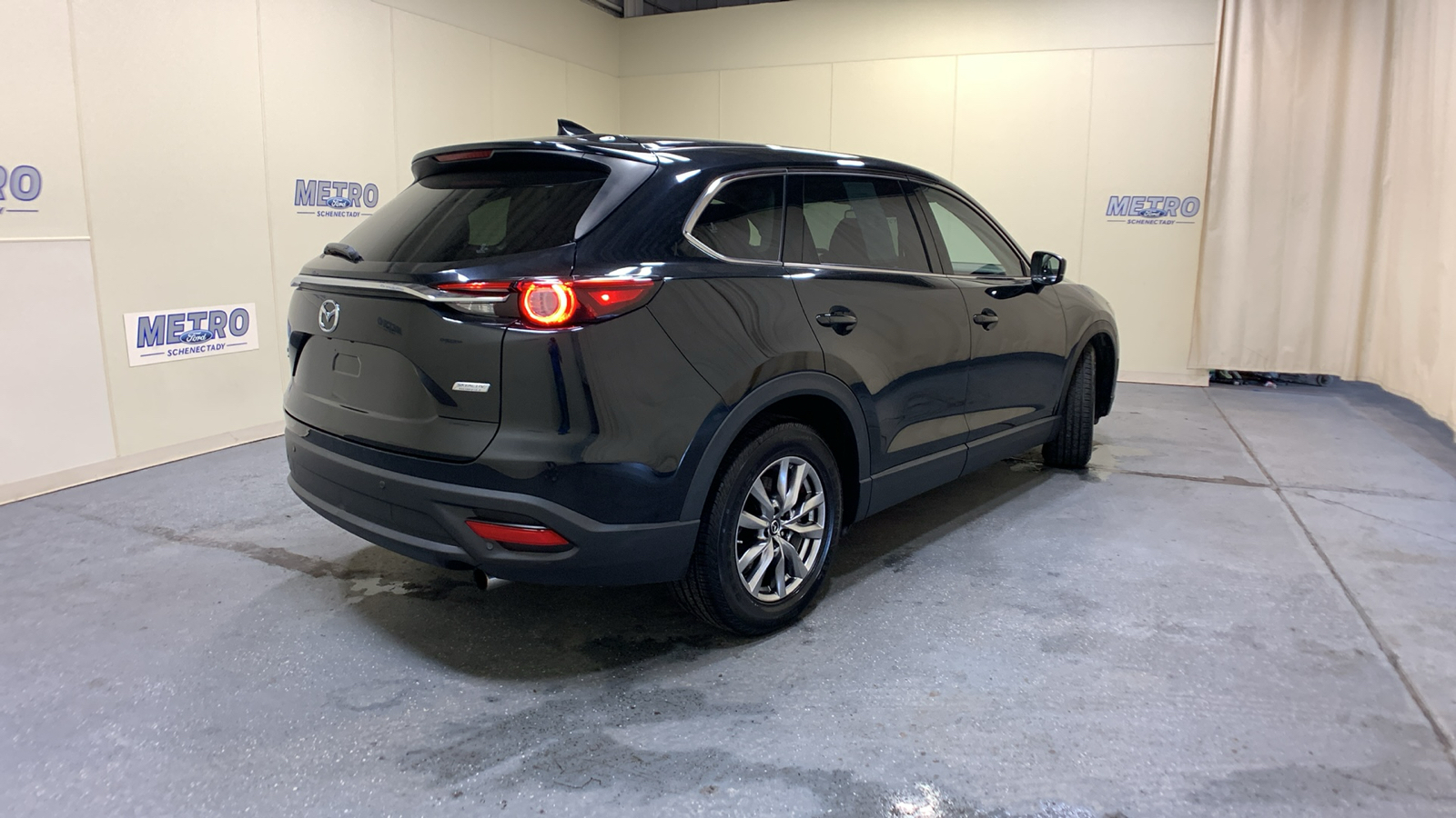 2018 Mazda CX-9 Touring 3