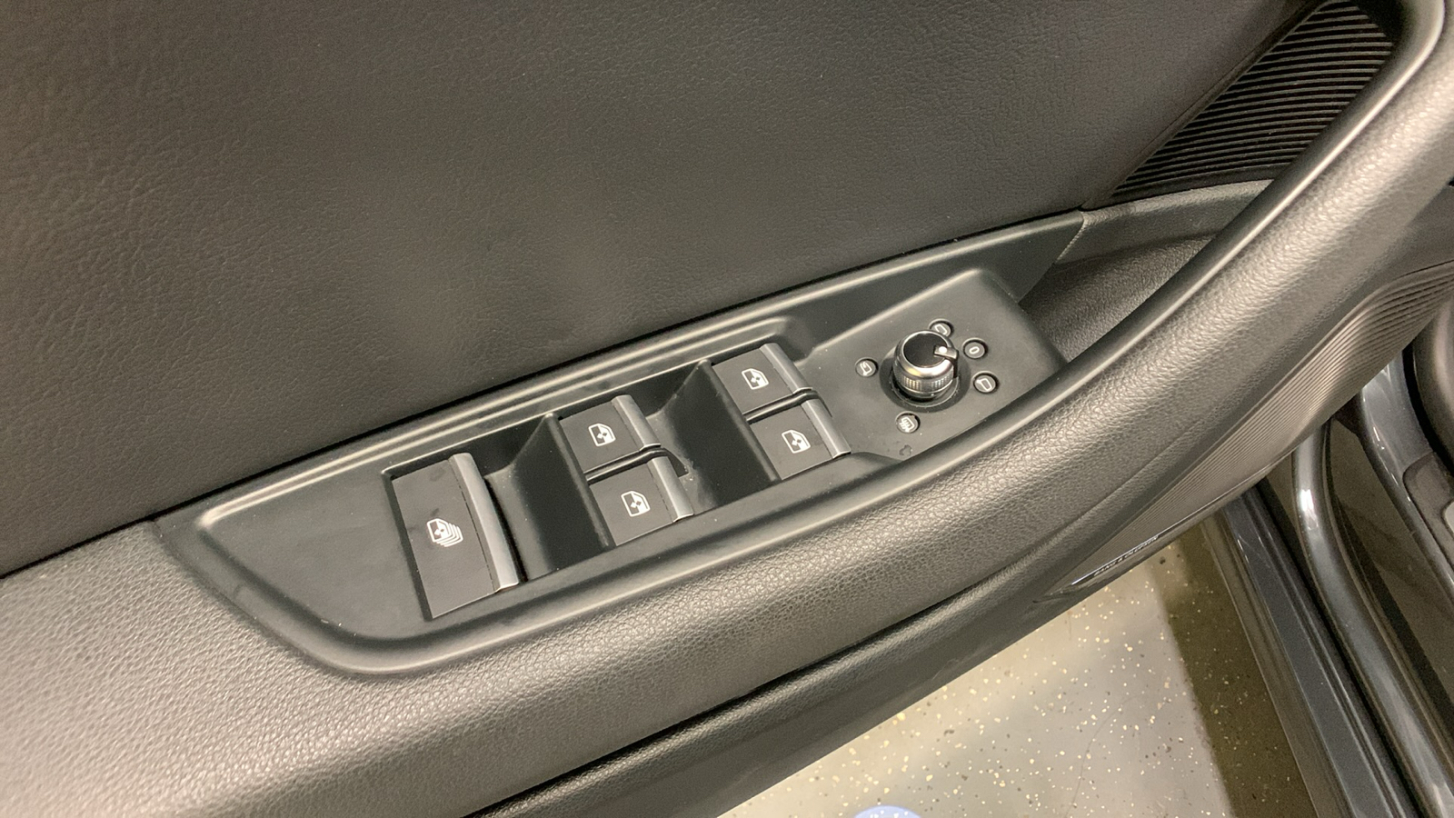 2018 Audi A5 2.0T Premium Plus 25