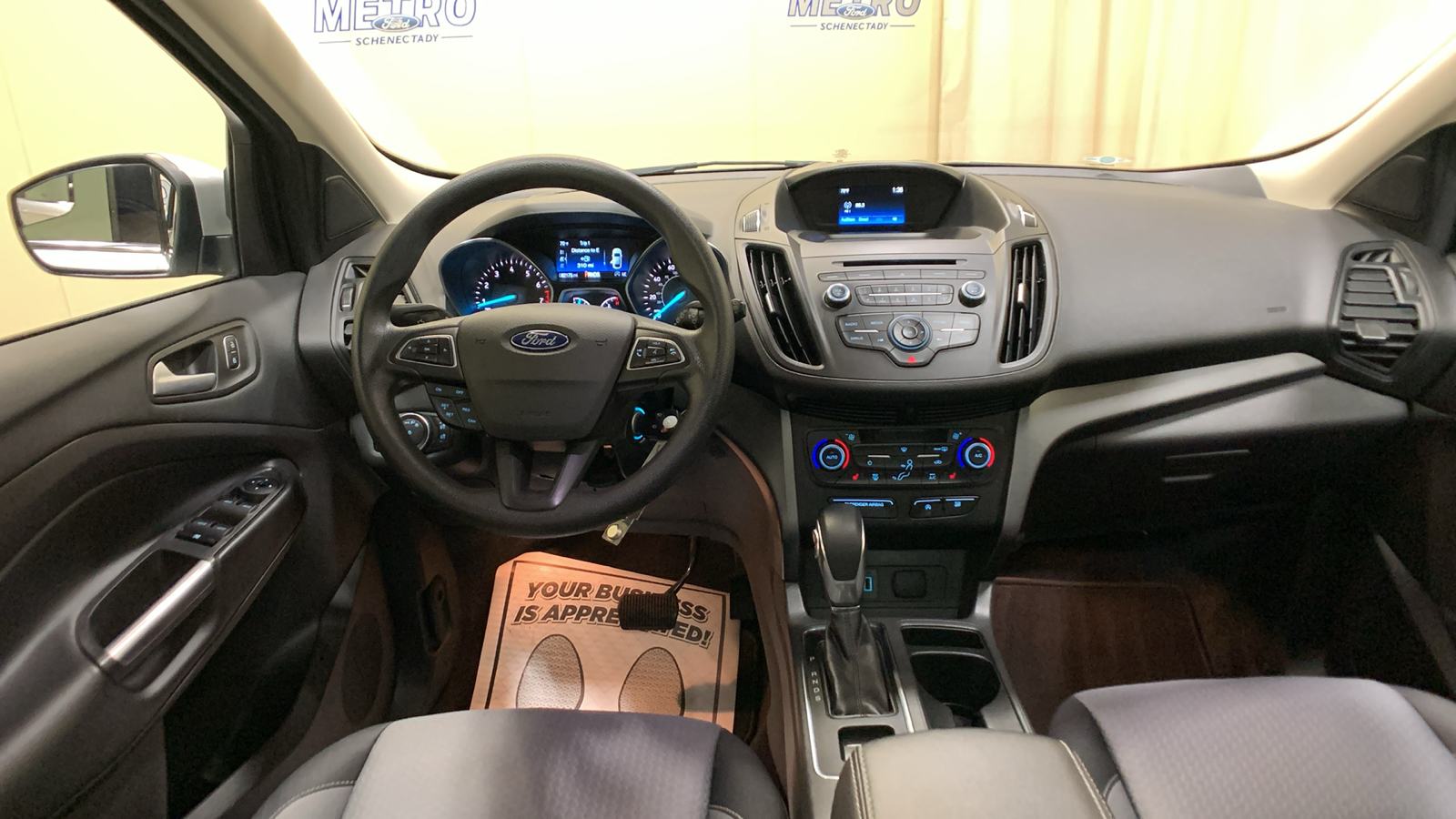 2018 Ford Escape SE 23
