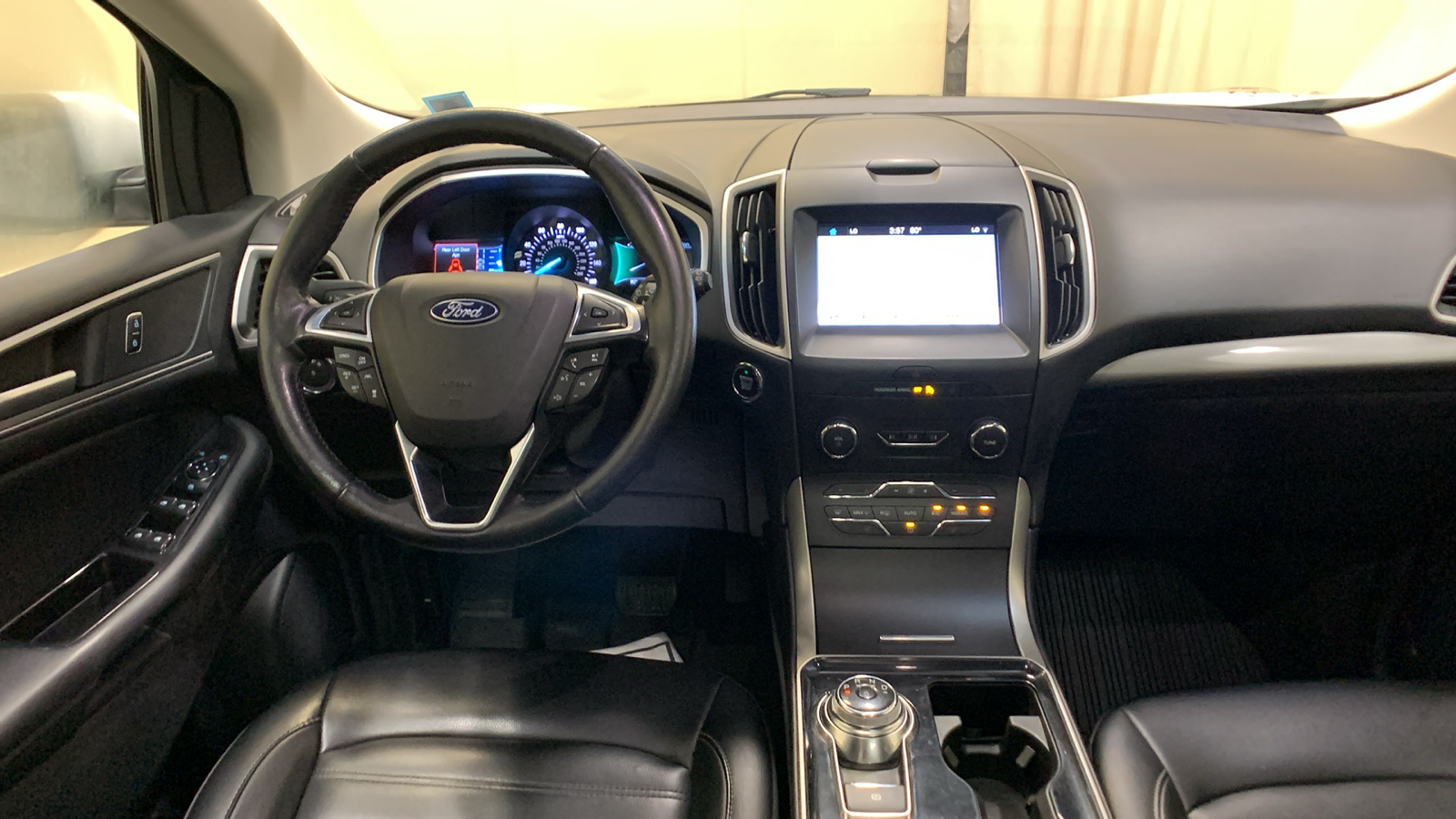 2019 Ford Edge SEL 26