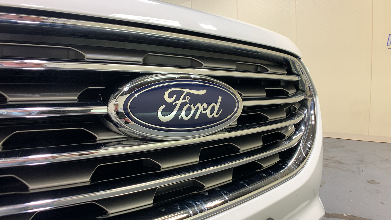 2019 Ford Edge SEL 49
